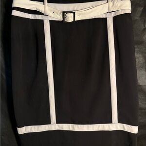 Worthington Black and White Pencil Skirt